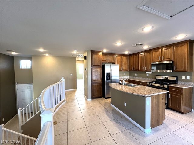 8154 Sandy Slope Court, Las Vegas, NV 89113