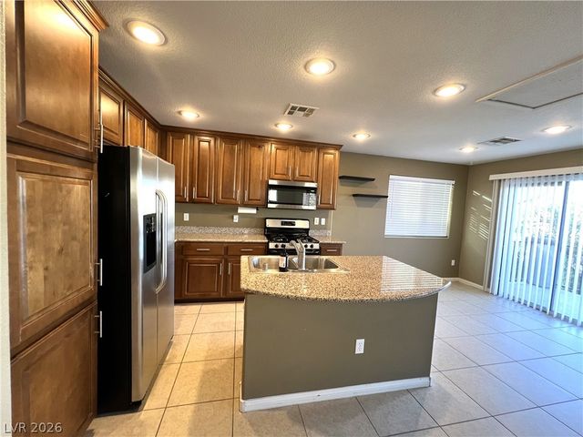 8154 Sandy Slope Court, Las Vegas, NV 89113