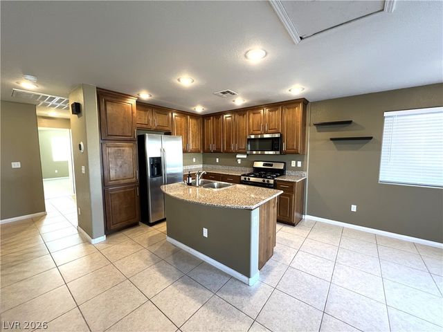 8154 Sandy Slope Court, Las Vegas, NV 89113