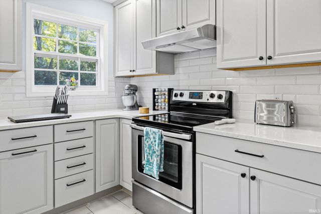 2832 Covington Street, West Lafayette, IN 47906