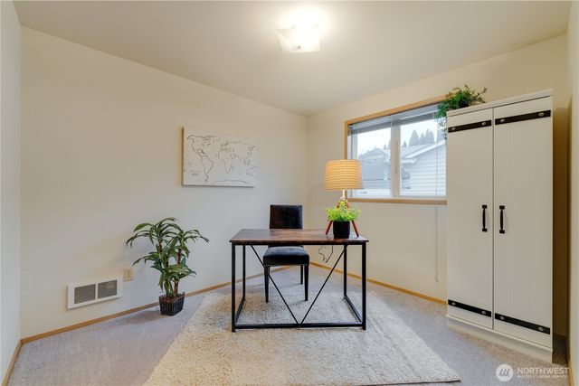 512 Walnut Avenue, Sultan, WA 98294