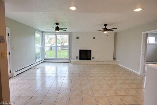 6751 Oakwood Road, Parma Heights, OH 44130