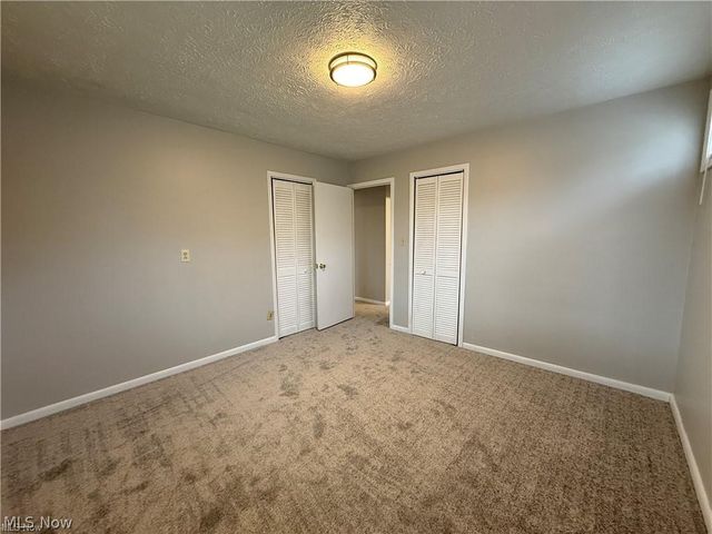 6751 Oakwood Road, Parma Heights, OH 44130
