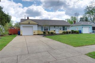 6751 Oakwood Road, Parma Heights, OH 44130