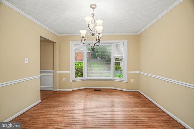 16200 EDGEWOOD DR, Dumfries, VA 22025