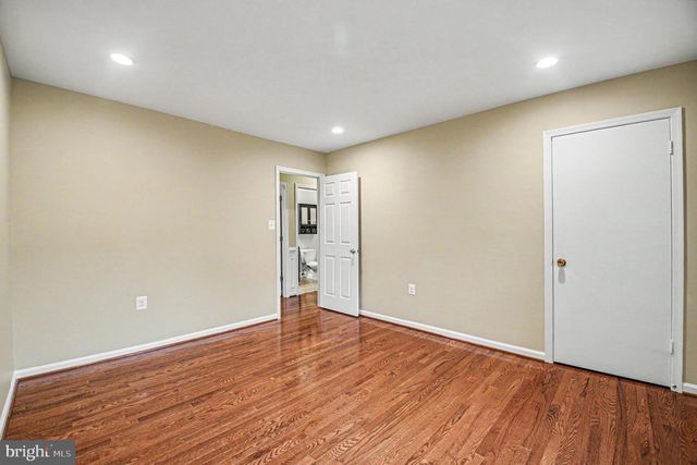 16200 EDGEWOOD DR, Dumfries, VA 22025