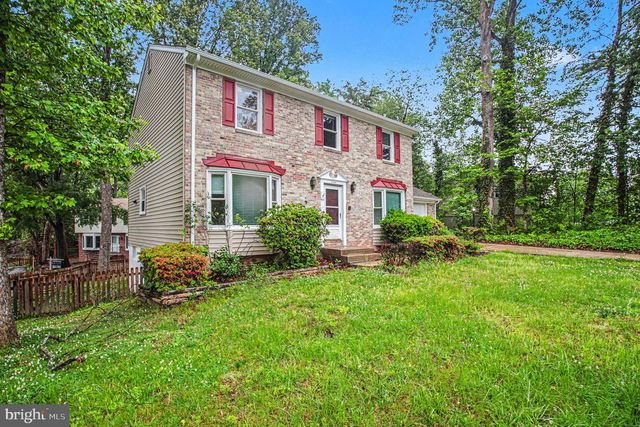 16200 EDGEWOOD DR, Dumfries, VA 22025