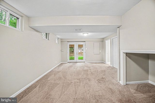 16200 EDGEWOOD DR, Dumfries, VA 22025