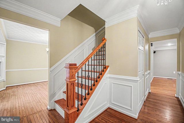 16200 EDGEWOOD DR, Dumfries, VA 22025