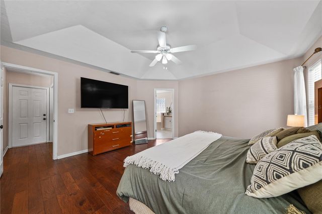 11422 NW 16TH PLACE, Gainesville, FL 32606