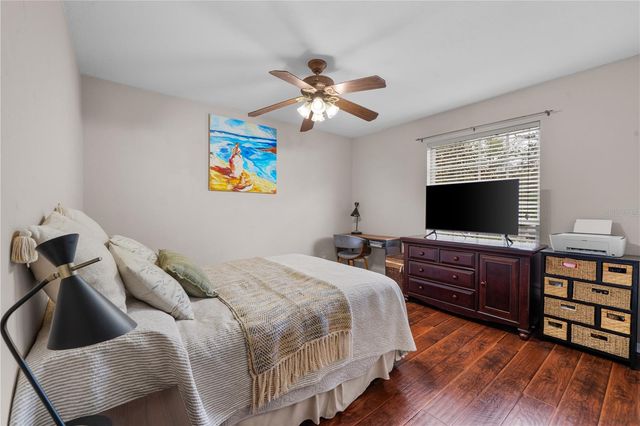 11422 NW 16TH PLACE, Gainesville, FL 32606