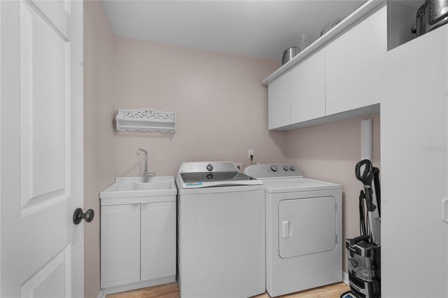 11422 NW 16TH PLACE, Gainesville, FL 32606
