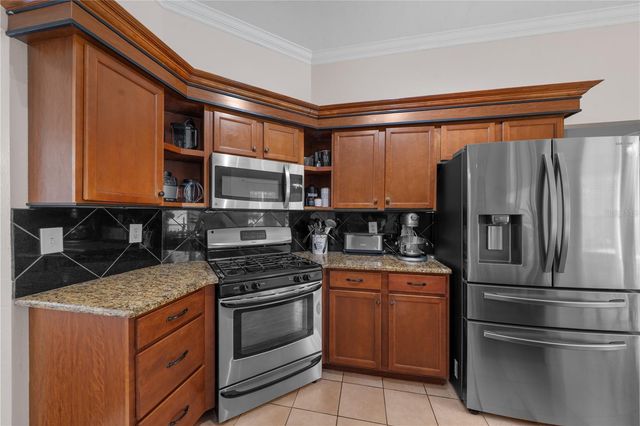 11422 NW 16TH PLACE, Gainesville, FL 32606