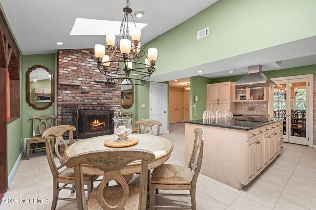7 Turnberry Drive, Lincroft, NJ 07738
