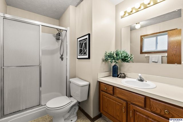 2705 Alberta Avenue, Bellevue, NE 68147