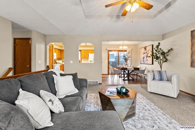 2705 Alberta Avenue, Bellevue, NE 68147