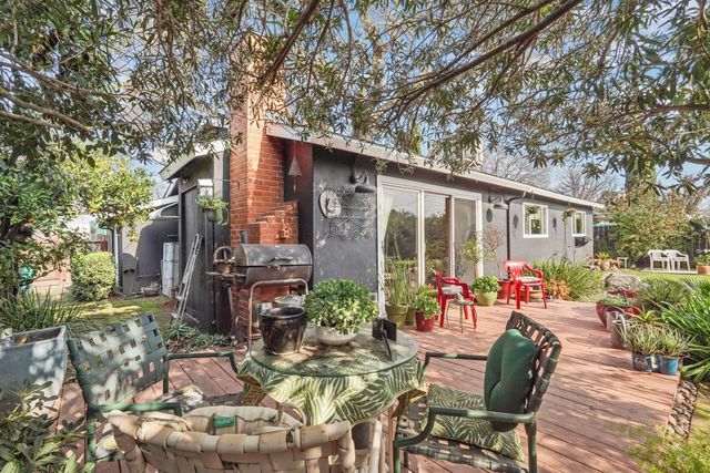 616 Morada Ln, Stockton, CA 95210