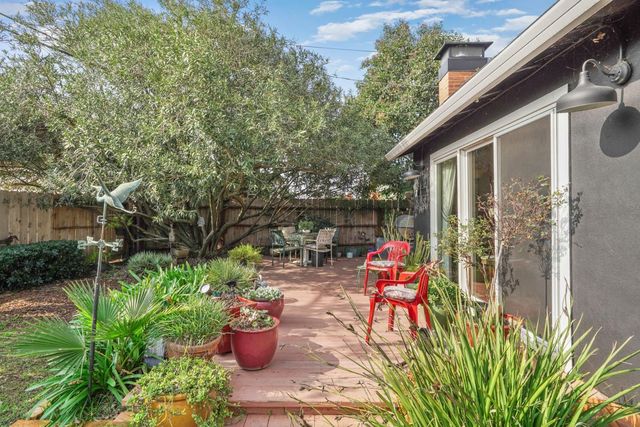 616 Morada Ln, Stockton, CA 95210