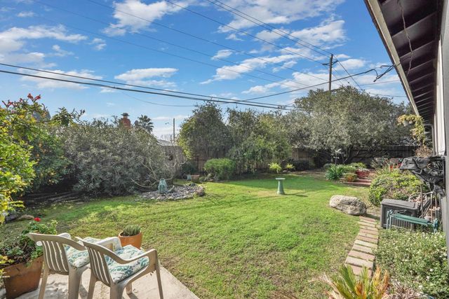 616 Morada Ln, Stockton, CA 95210