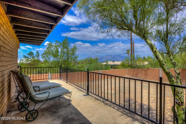 1602 N Painted Hills Road, Tucson, AZ 85745