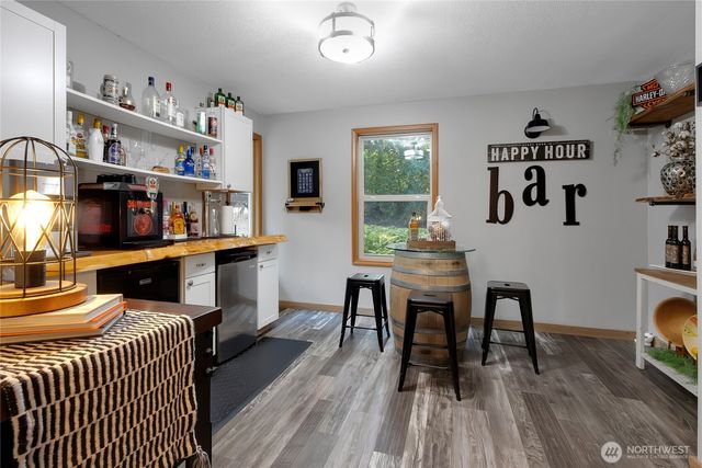 16716 2nd Street E, Lake Tapps, WA 98391