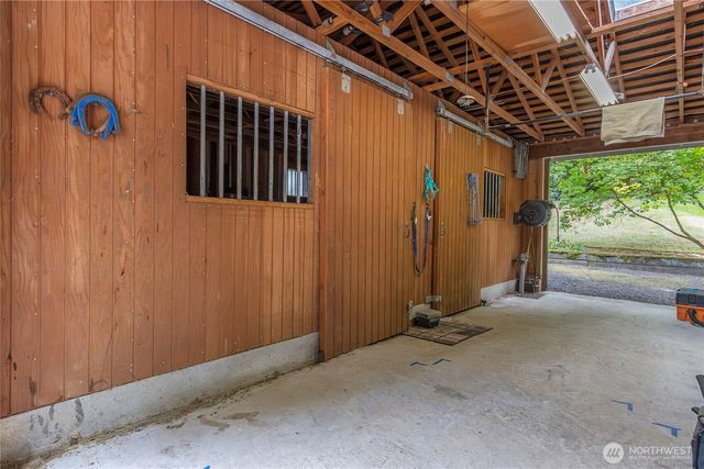 16716 2nd Street E, Lake Tapps, WA 98391