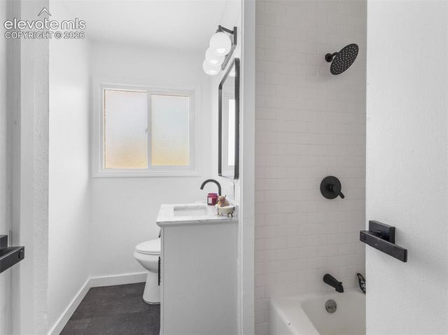 1110 Montrose Avenue, Colorado Springs, CO 80905