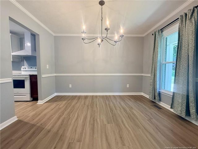 6720 St Julian Way, Fayetteville, NC 28314