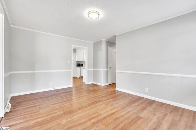 107 River Road Circle, Piedmont, SC 29673