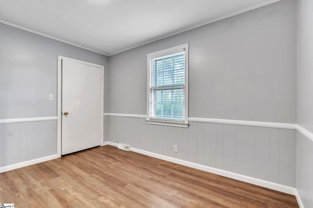 107 River Road Circle, Piedmont, SC 29673