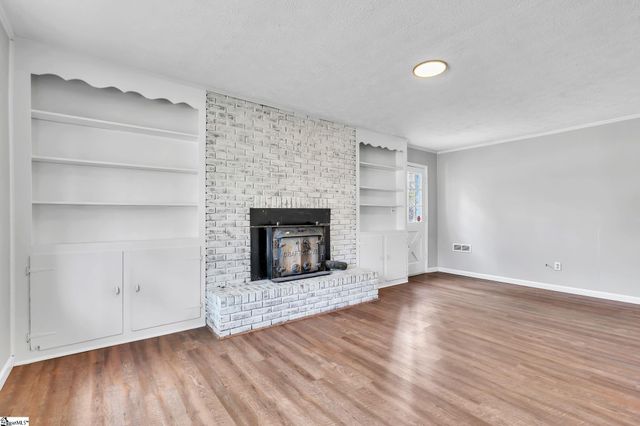 107 River Road Circle, Piedmont, SC 29673