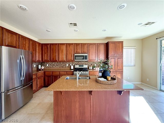 933 Wagner Valley Street, Henderson, NV 89052