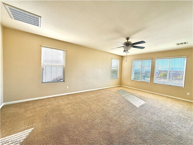 933 Wagner Valley Street, Henderson, NV 89052