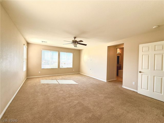 933 Wagner Valley Street, Henderson, NV 89052