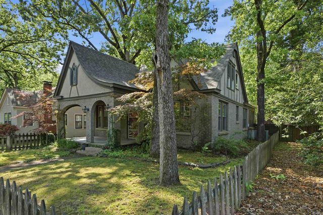 5117 Cantrell Road, Little Rock, AR 72207