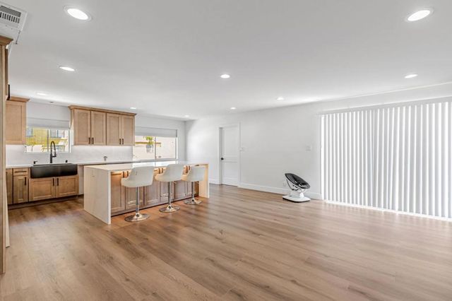700 Eschenburg Drive, Gilroy, CA 95020