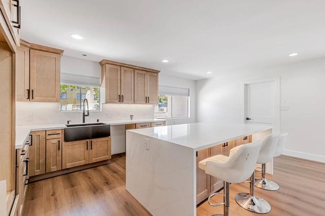 700 Eschenburg Drive, Gilroy, CA 95020