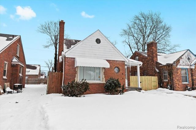 16866 Harlow, Detroit, MI 48235