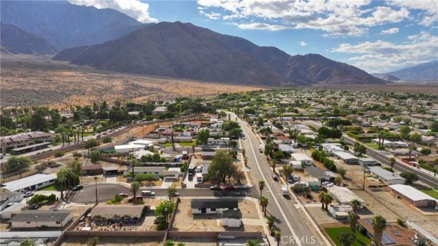 717 W Gateway, Palm Springs, CA 92262