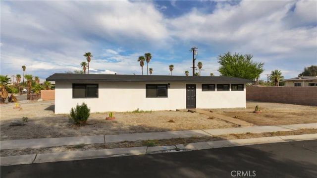 717 W Gateway, Palm Springs, CA 92262