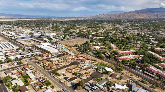 717 W Gateway, Palm Springs, CA 92262