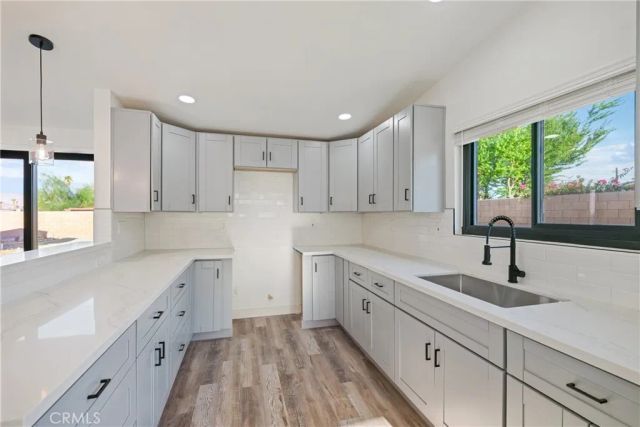 717 W Gateway, Palm Springs, CA 92262