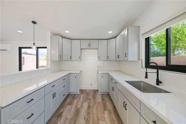 717 W Gateway, Palm Springs, CA 92262