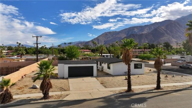 717 W Gateway, Palm Springs, CA 92262