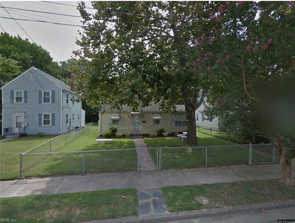 852 15th ST, Newport News, VA 23607