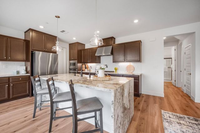 7101 Hakkan Drive, Gilroy, CA 95020