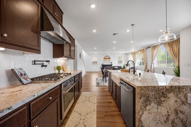 7101 Hakkan Drive, Gilroy, CA 95020