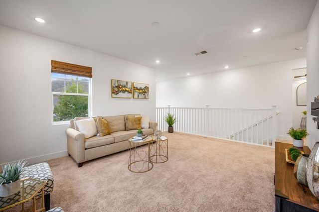 7101 Hakkan Drive, Gilroy, CA 95020