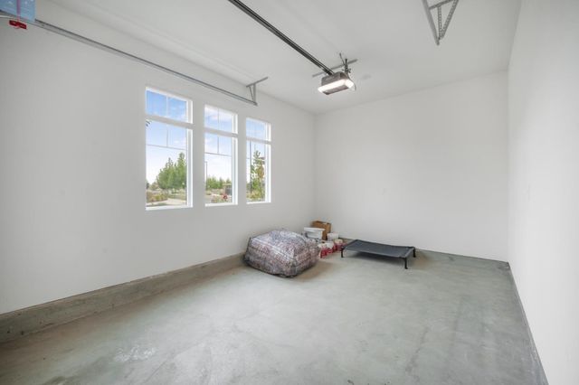 7101 Hakkan Drive, Gilroy, CA 95020