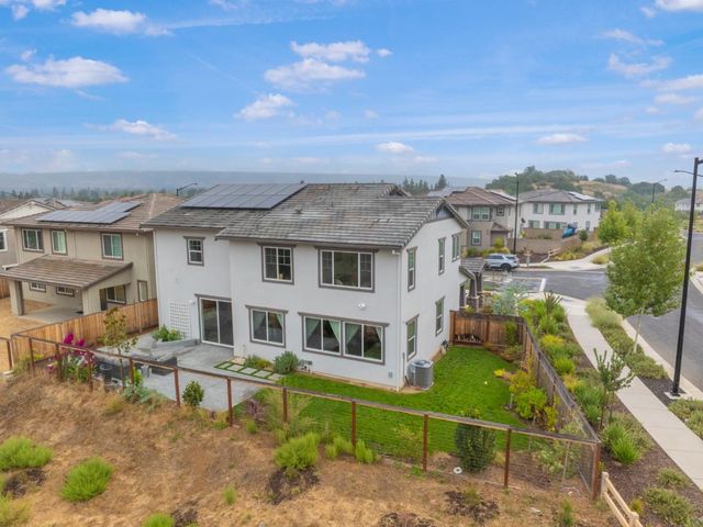 7101 Hakkan Drive, Gilroy, CA 95020